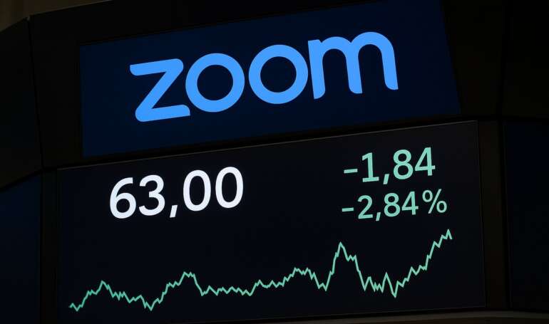 ZOOM sala in borsa